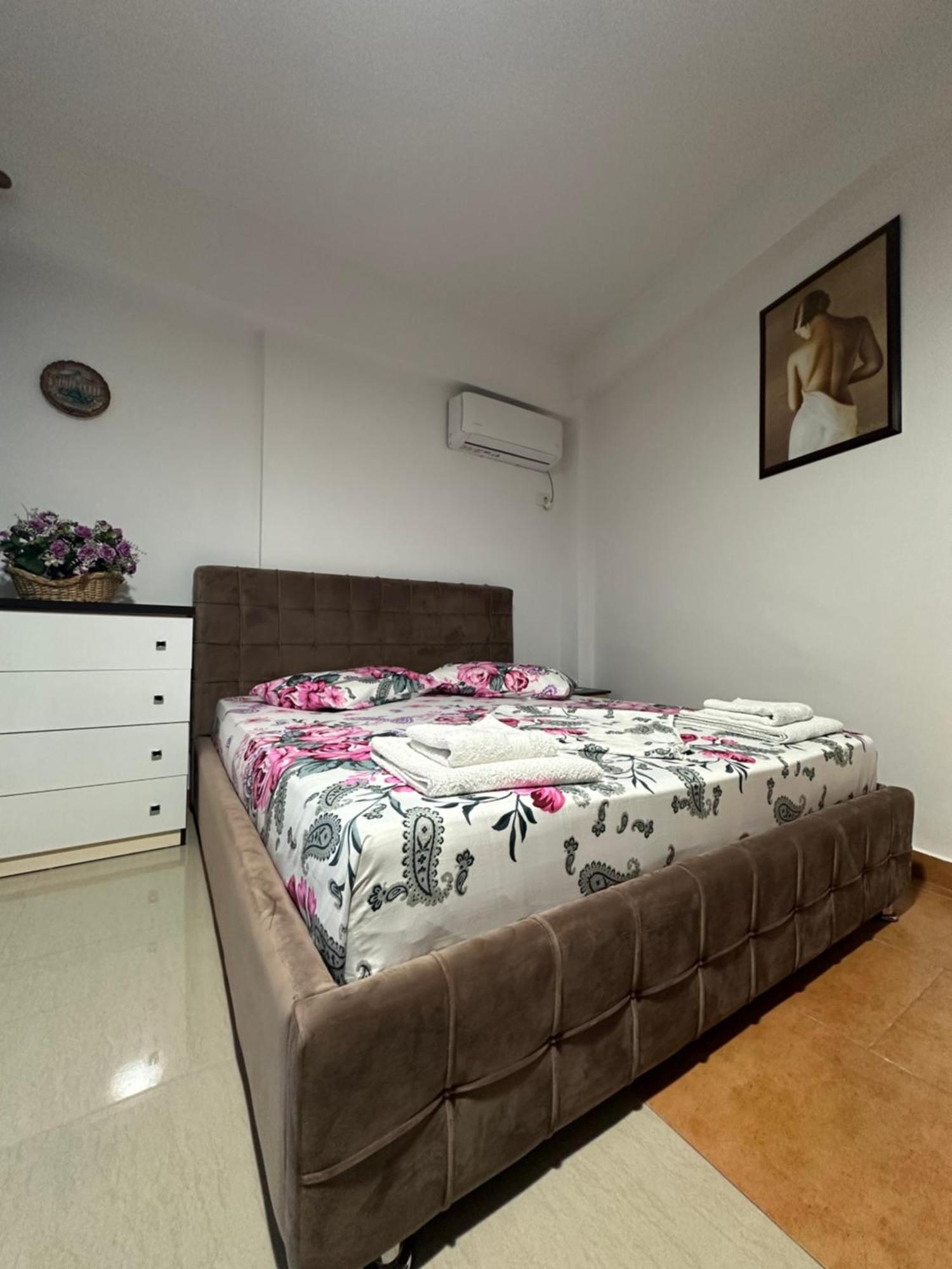 Vila Adriatik 1 Avlonya Dış mekan fotoğraf