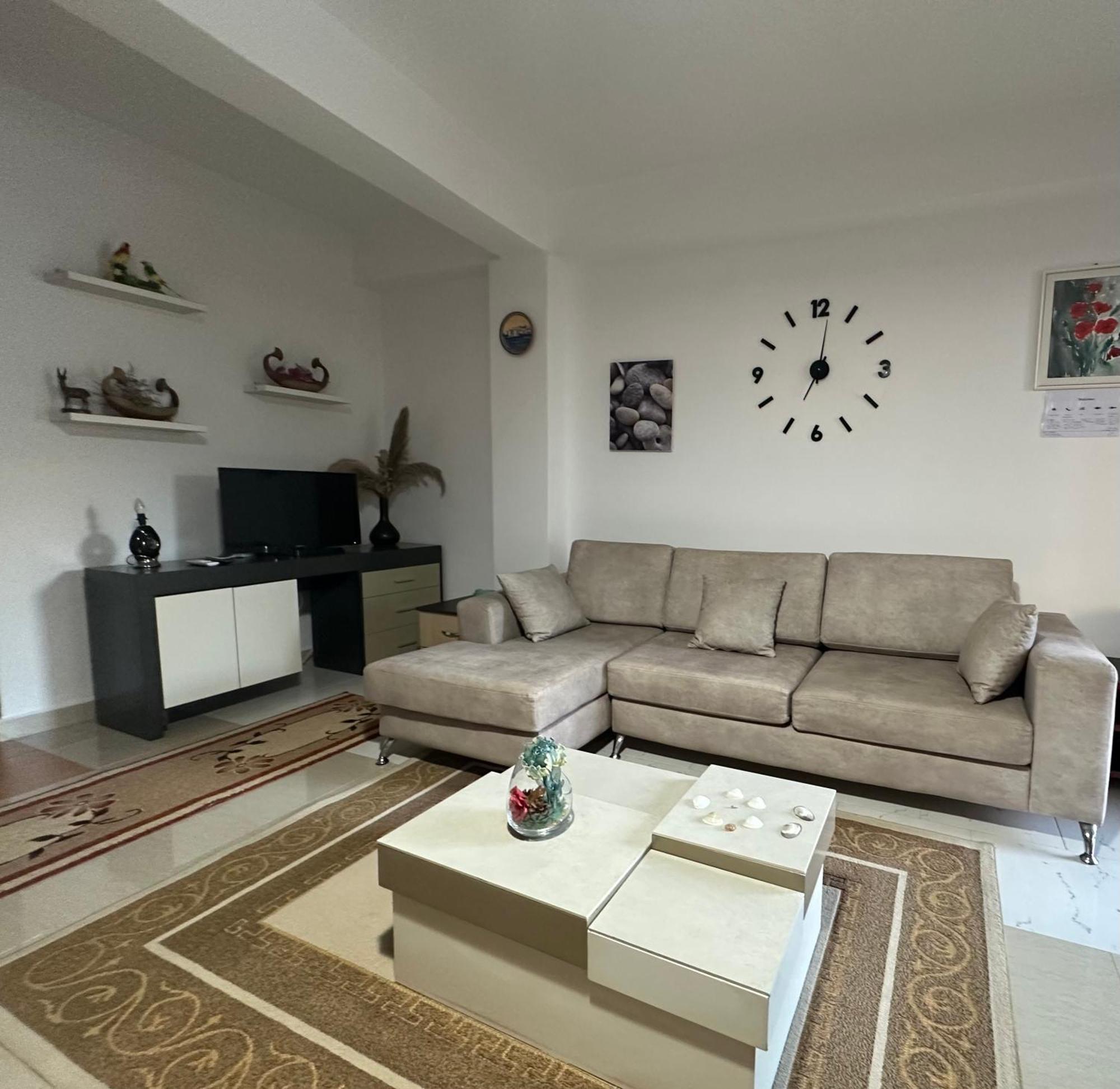 Vila Adriatik 1 Avlonya Dış mekan fotoğraf